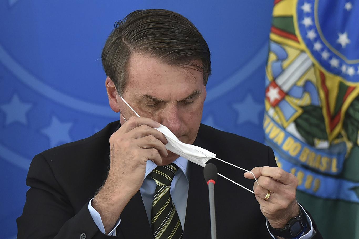 Brezilya Devlet Başkanı Jair Bolsonaro: Brezilya WHO'dan çekilebilir Brezilya Devlet Başkanı Jair Bolsonaro: Brezilya WHO'dan çekilebilir